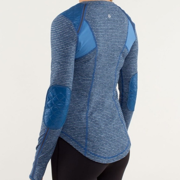 🧊❄️ Lululemon Ice Queen - long sleeve, size 4 - Picture 2 of 5
